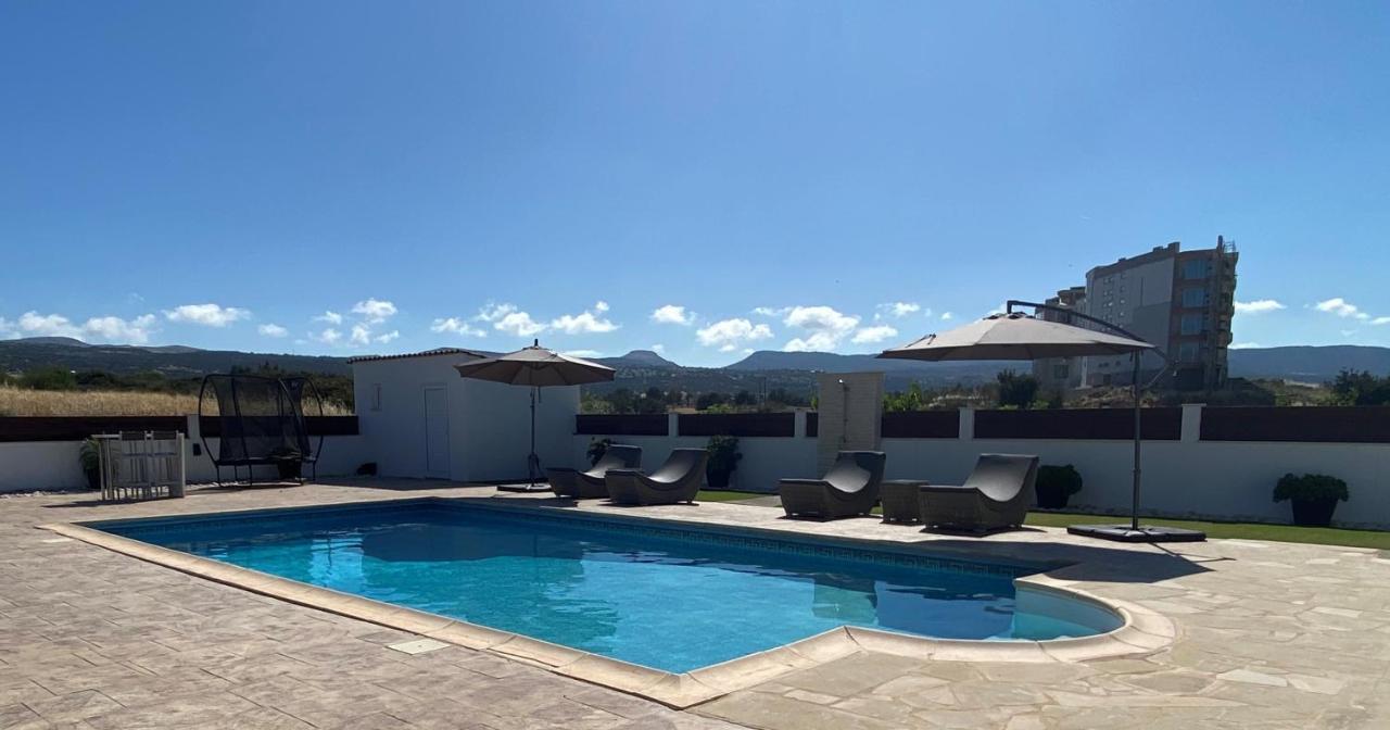 The Belvedere Villa Latchi 外观 照片